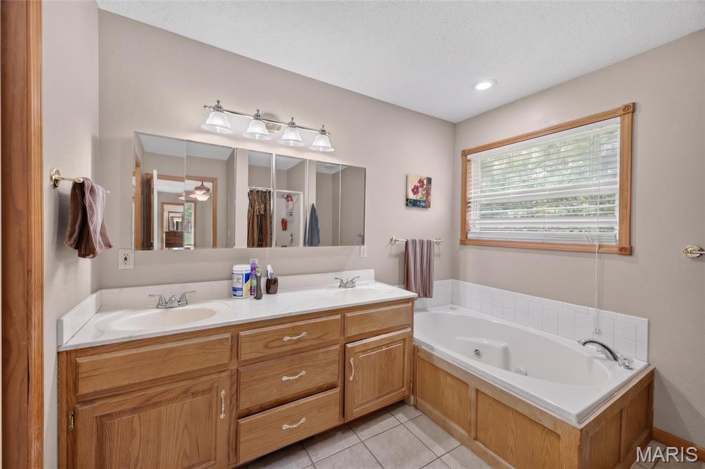 24450 Remington Lane Property Photo 27