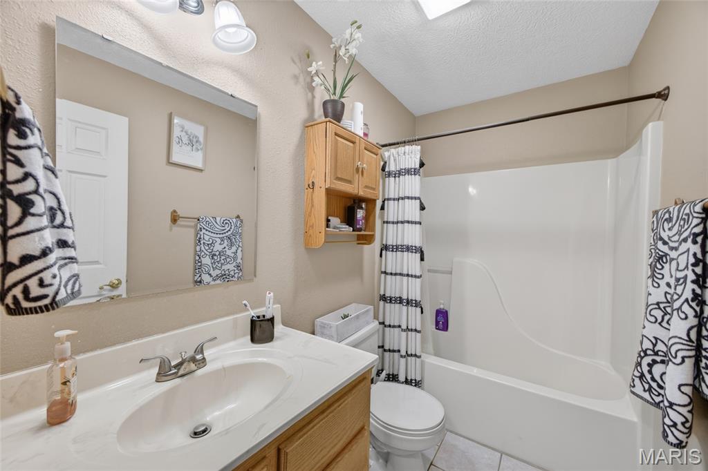 24450 Remington Lane Property Photo 33