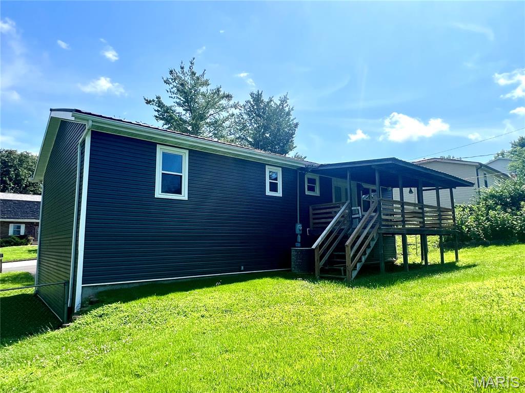 1310 Hillview Drive Property Photo 18