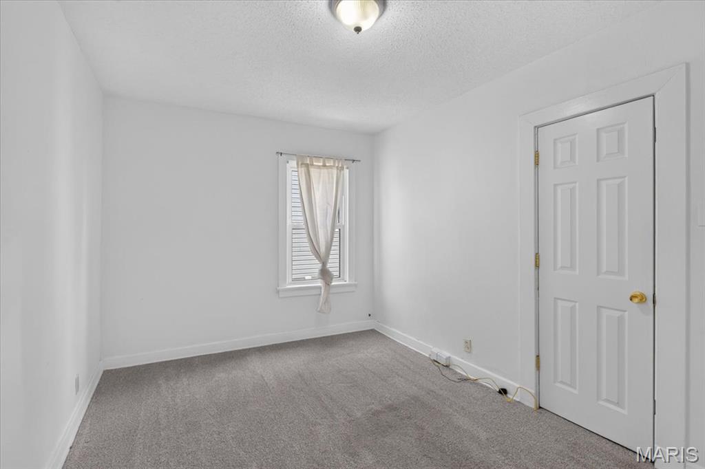 429 N Rock Hill Road Property Photo 15