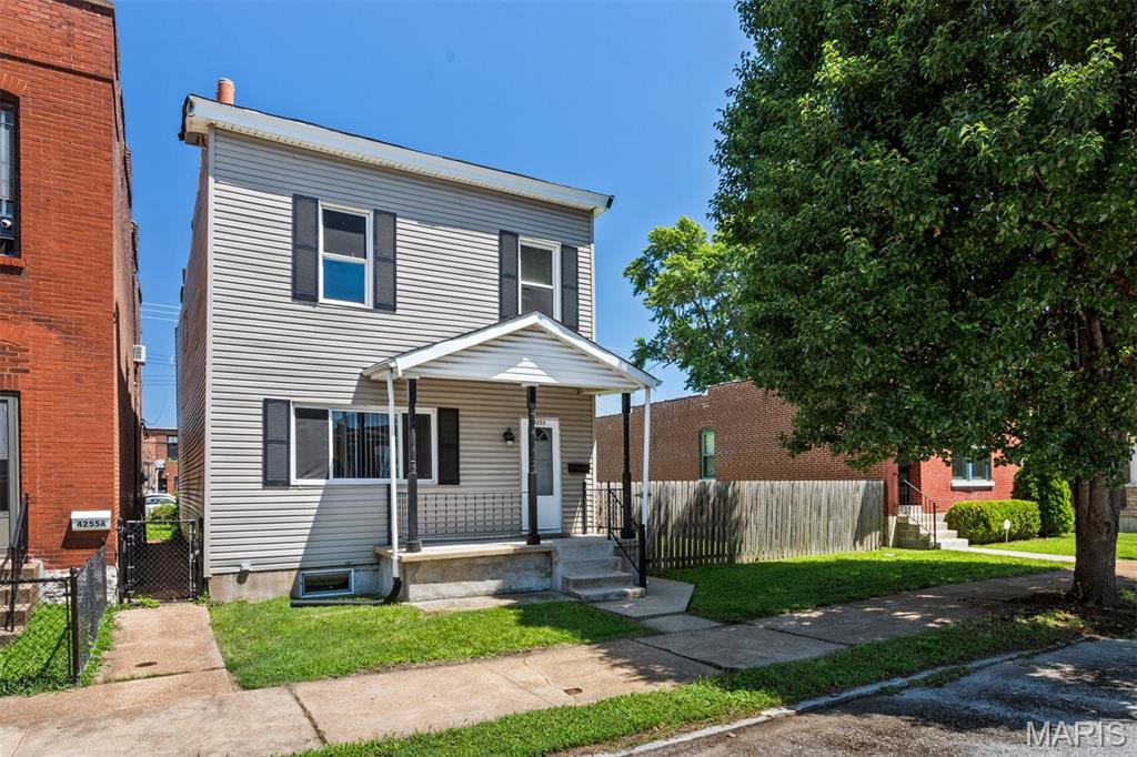 4253 Swan Avenue Property Photo 1