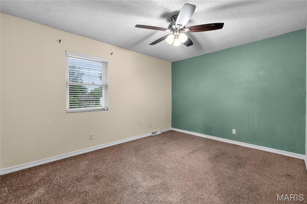 219 Hillvale Street Property Photo 16