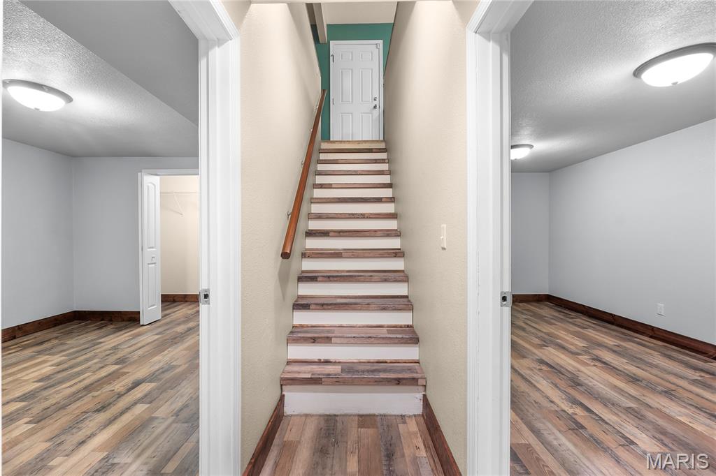 219 Hillvale Street Property Photo 20