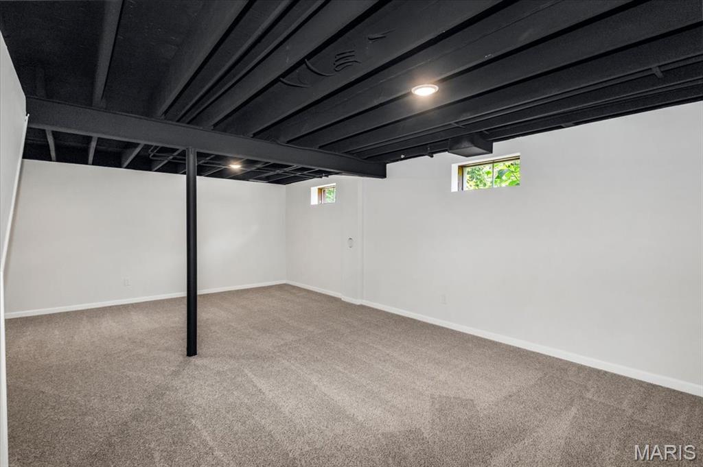 1040 Bridgeport Drive Property Photo 49