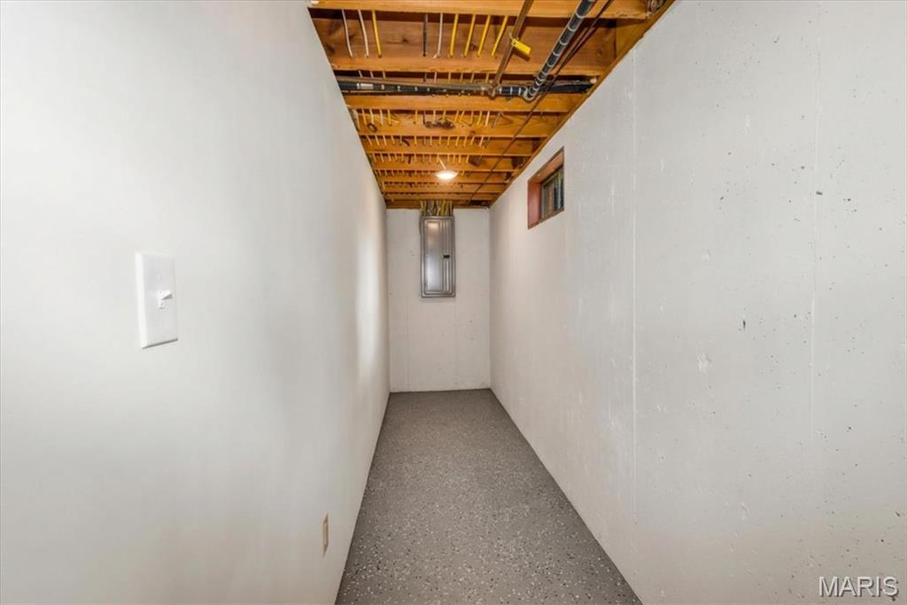 1040 Bridgeport Drive Property Photo 57