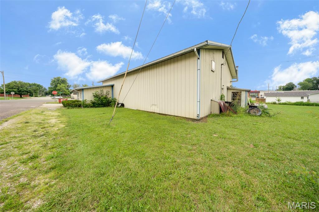 305 W Scenic Rivers Boulevard Property Photo 10