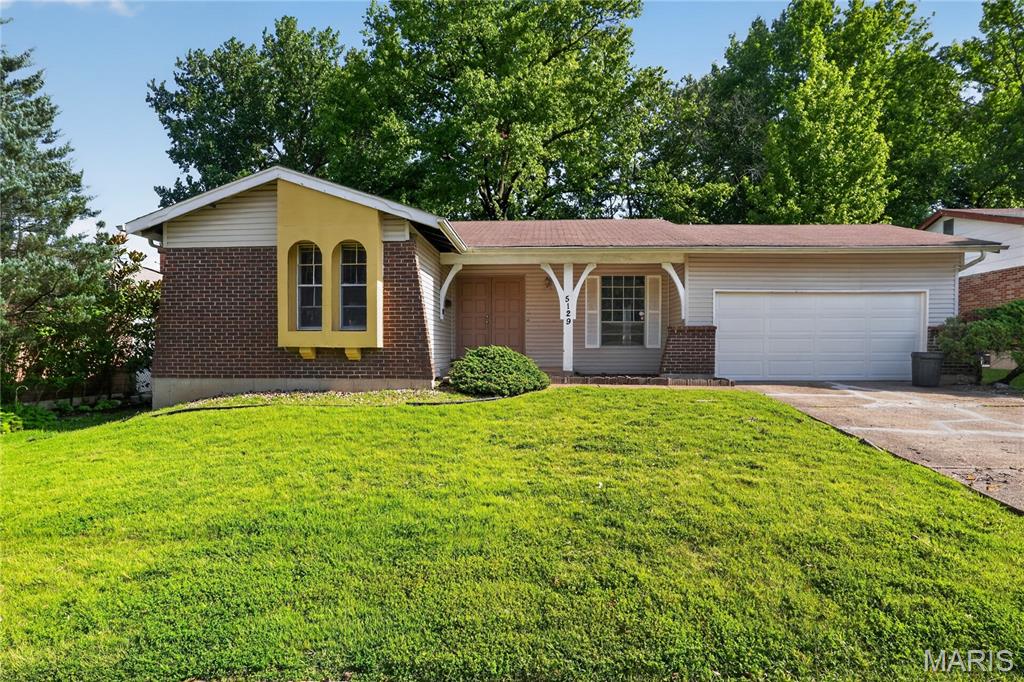 5129 Longhorn Trail Property Photo 1