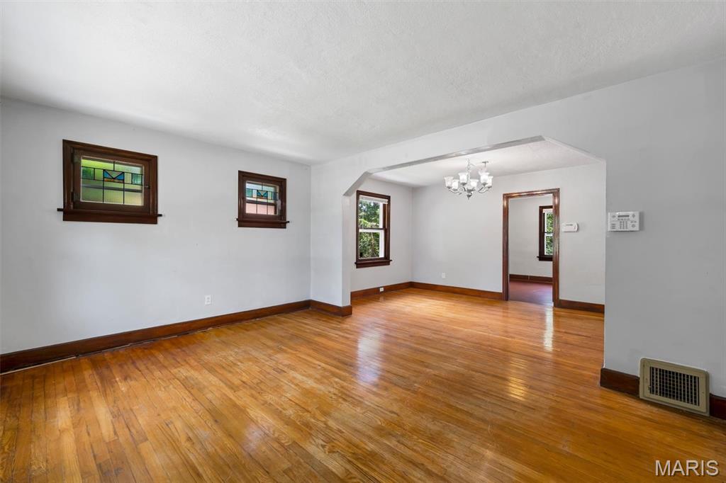 5212 Fletcher Street Property Photo 7