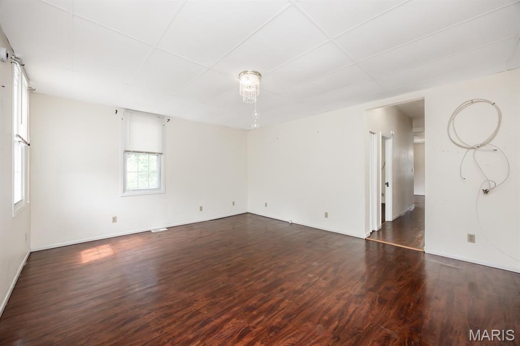 201 S 10th Street Property Photo 6