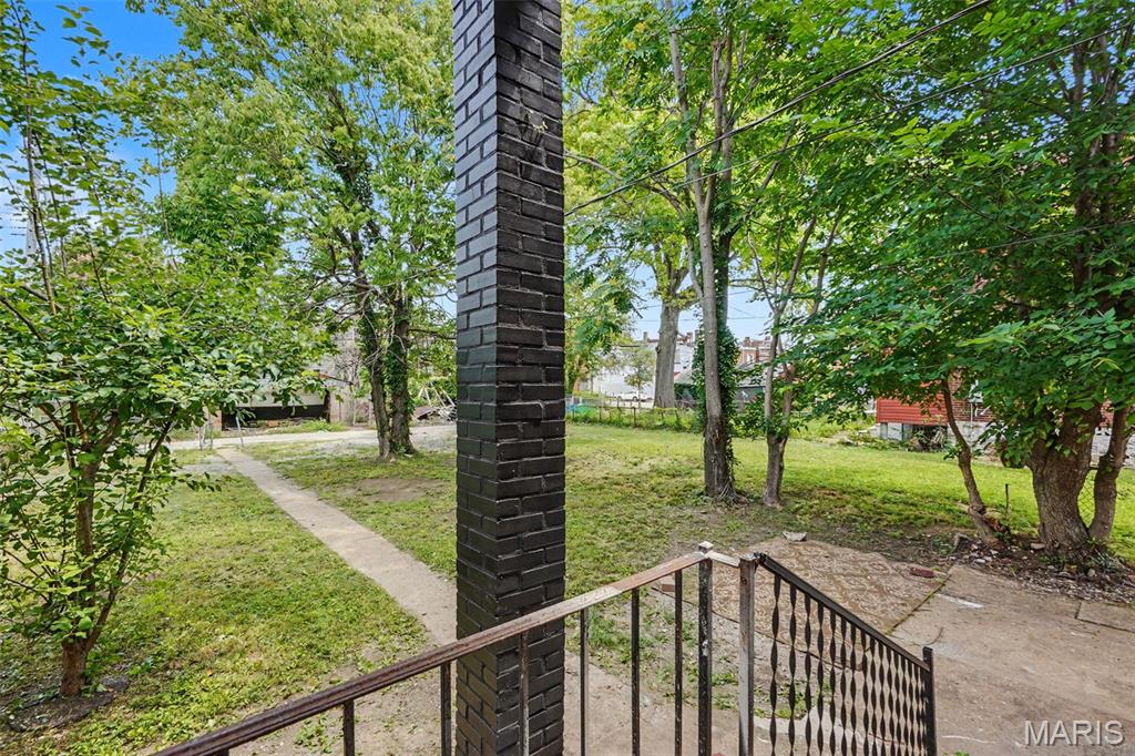 3911 Sullivan Avenue Property Photo 37