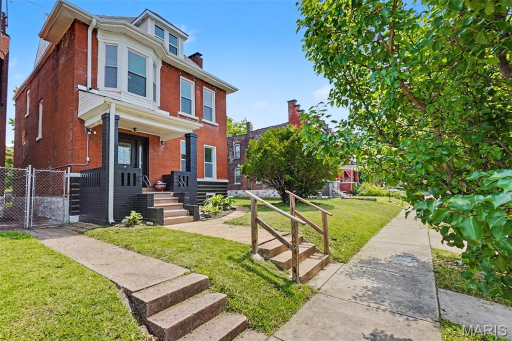 3911 Sullivan Avenue Property Photo 47
