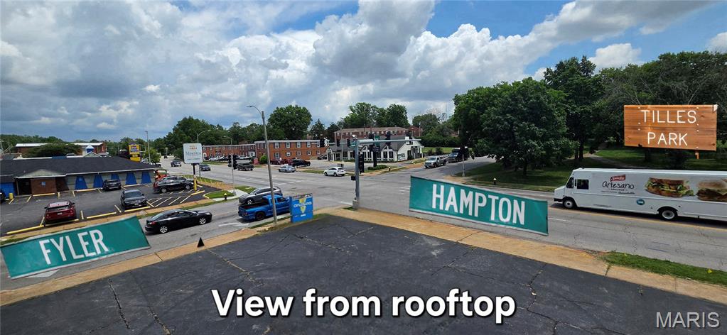 3301 Hampton Avenue Property Photo 4