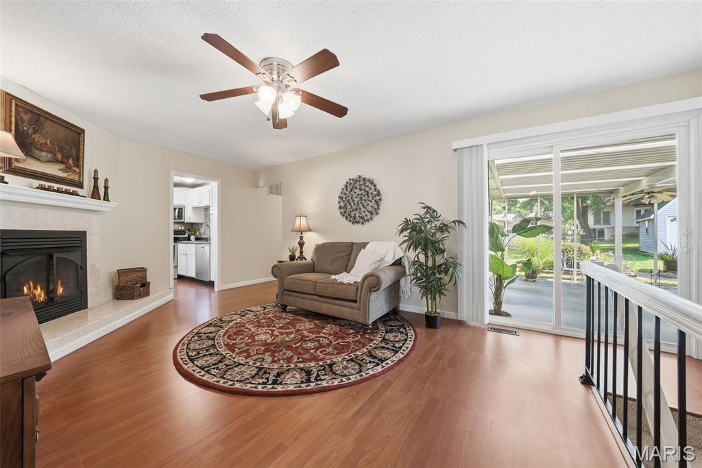 27 Michelle Lane Property Photo 8