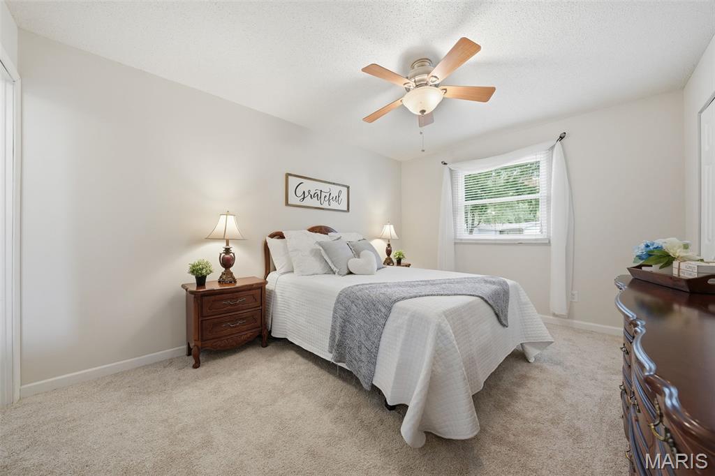 27 Michelle Lane Property Photo 15