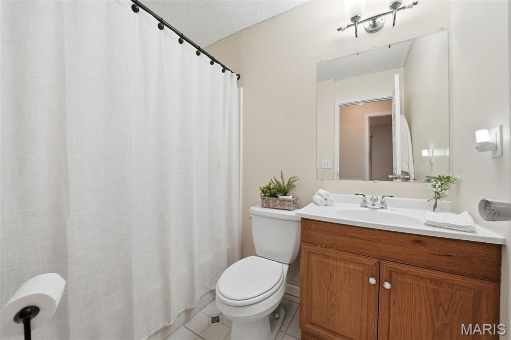 27 Michelle Lane Property Photo 20