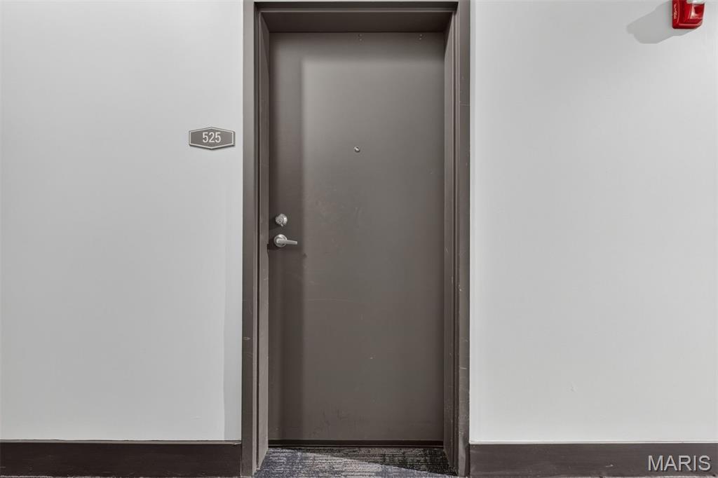 4100 Forest Park Avenue 525 Property Photo 4