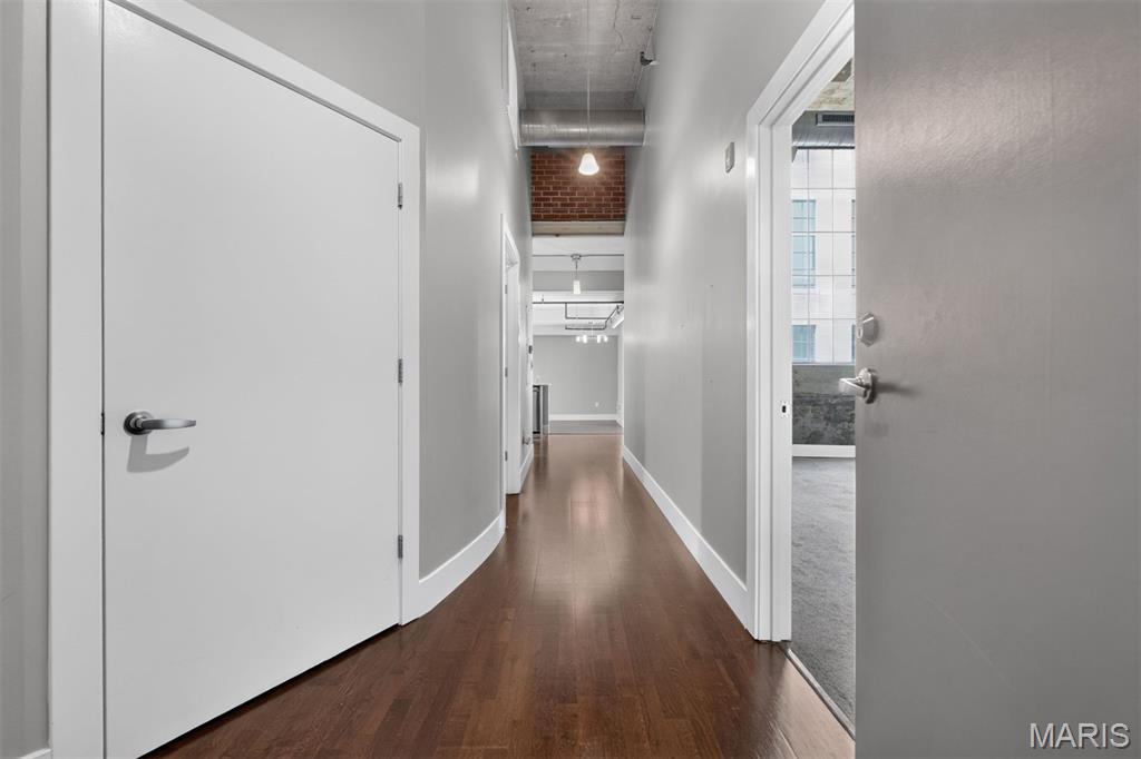 4100 Forest Park Avenue 525 Property Photo 5