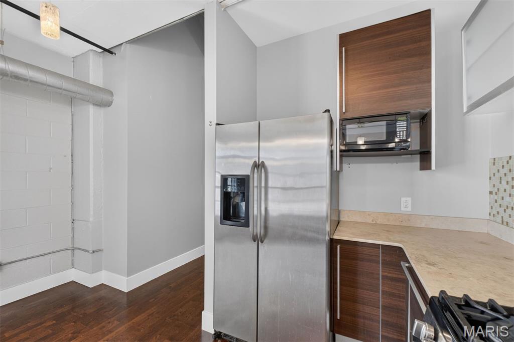 4100 Forest Park Avenue 525 Property Photo 14