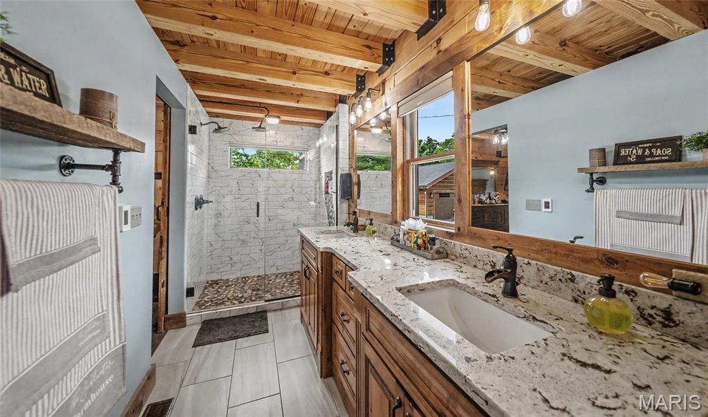 27656 State Route Ww Property Photo 19