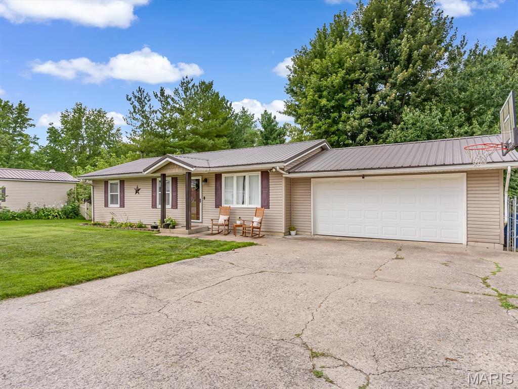 1103 Birch Lane
