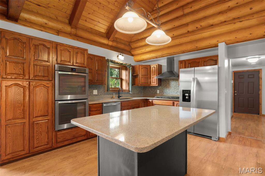 7024 Highway 100 Property Photo 8