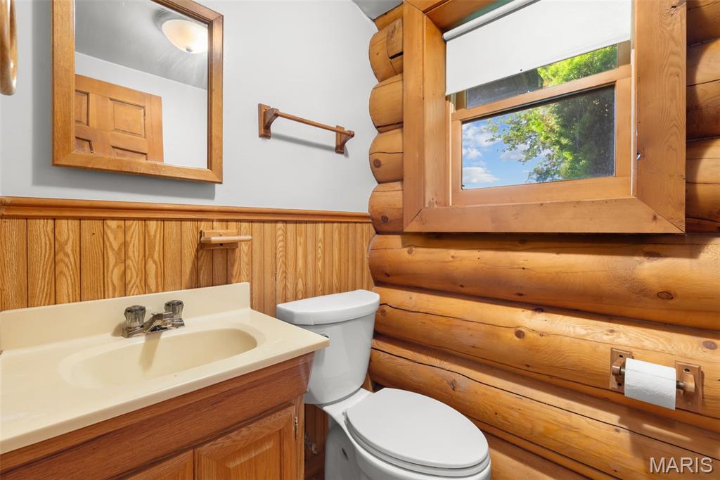 7024 Highway 100 Property Photo 38