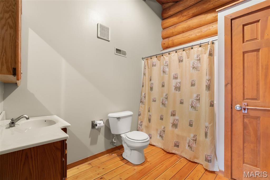 7024 Highway 100 Property Photo 47