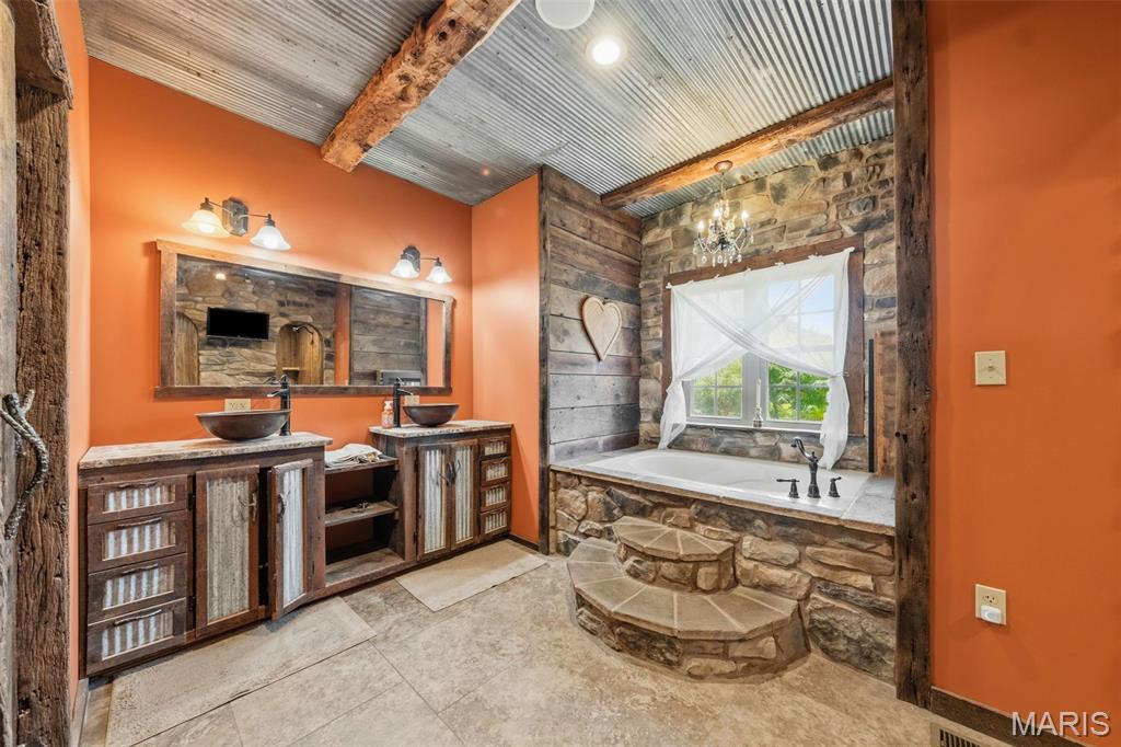 4179 Highway Ee Property Photo 18