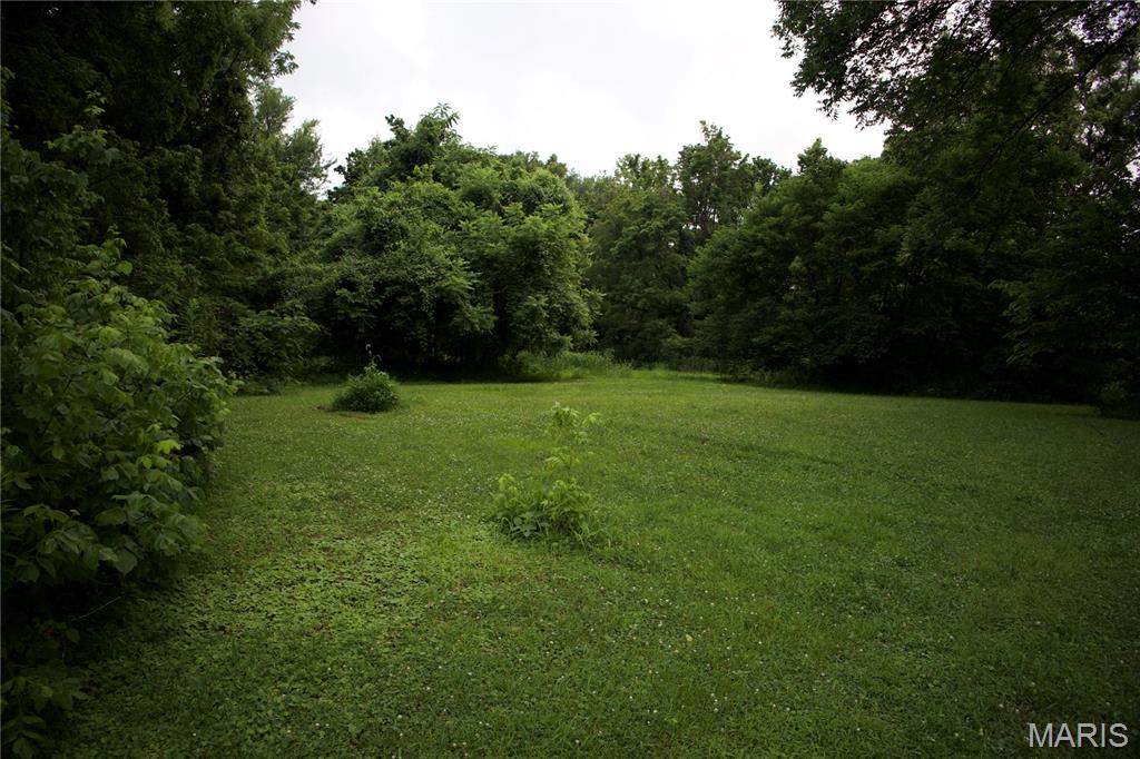 482 E Davidson Property Photo 4