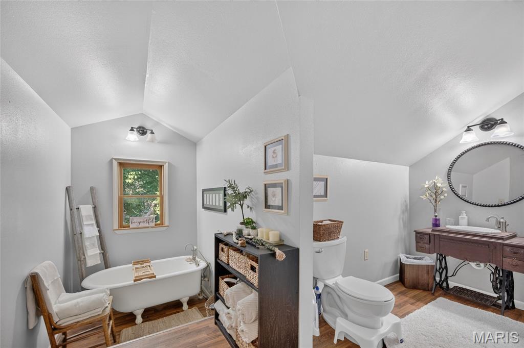 11126 Highway Z Property Photo 7
