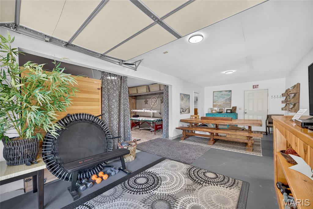 11126 Highway Z Property Photo 13