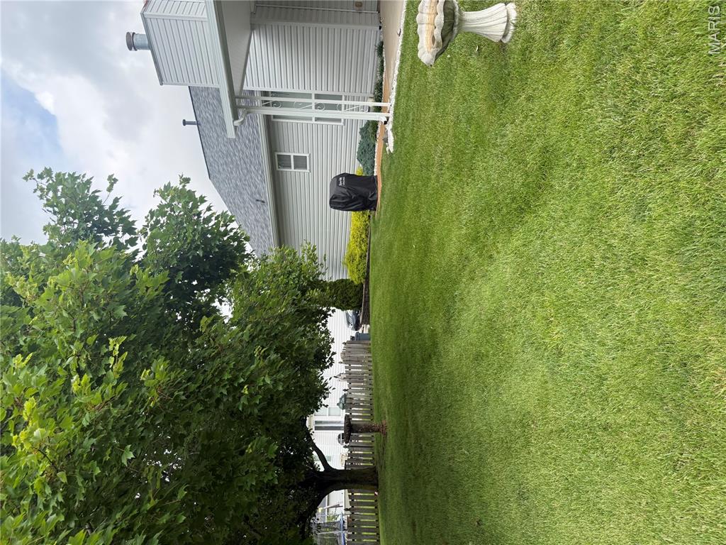 1167 Sweeping Oaks Drive Property Photo 4