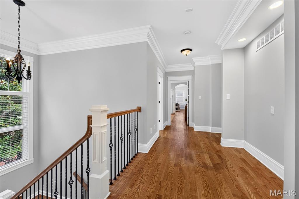 407 E Argonne Drive Property Photo 27