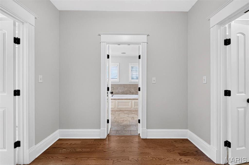 407 E Argonne Drive Property Photo 37