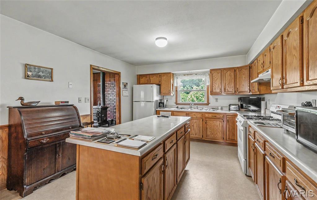 7287 Highway 47 Property Photo 12