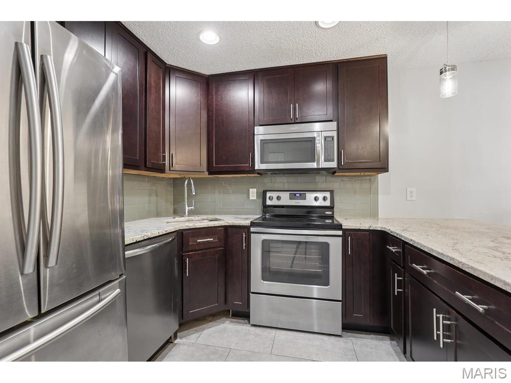 9158 Robin Court Property Photo 11