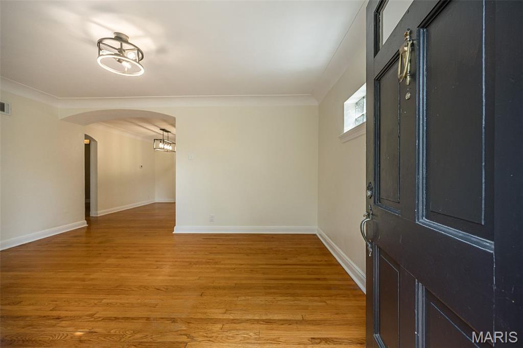 8719 White Avenue Property Photo 5