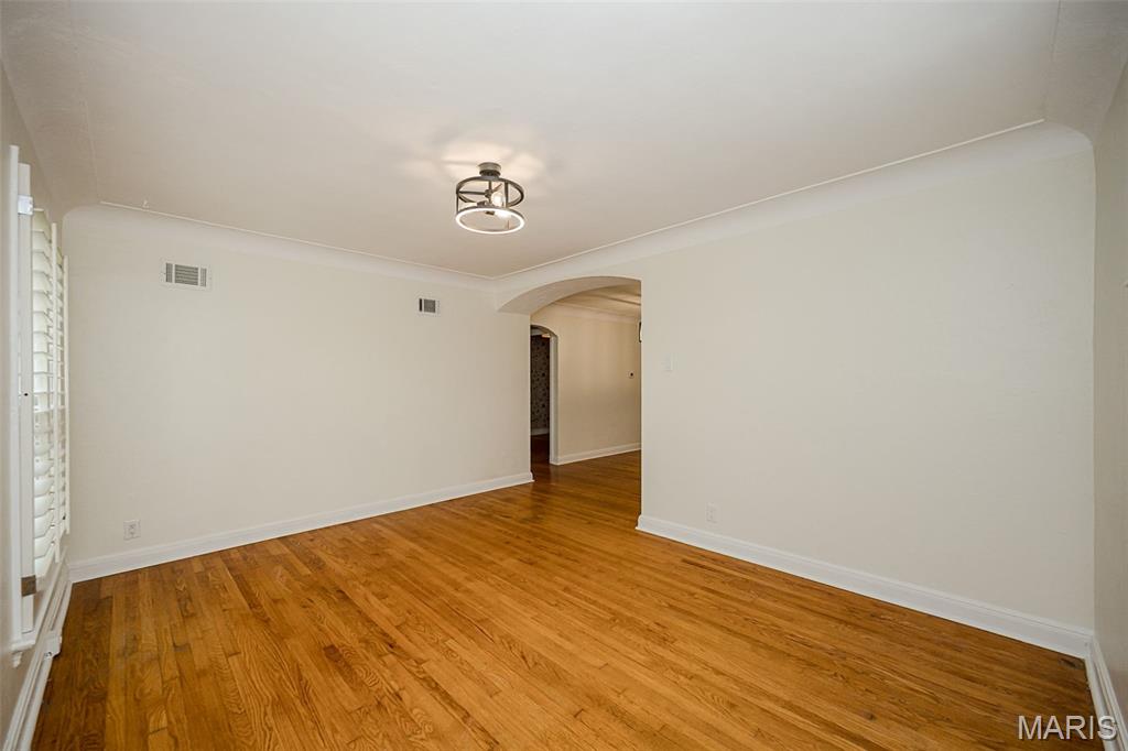 8719 White Avenue Property Photo 7