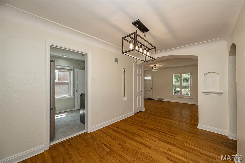 8719 White Avenue Property Photo 11