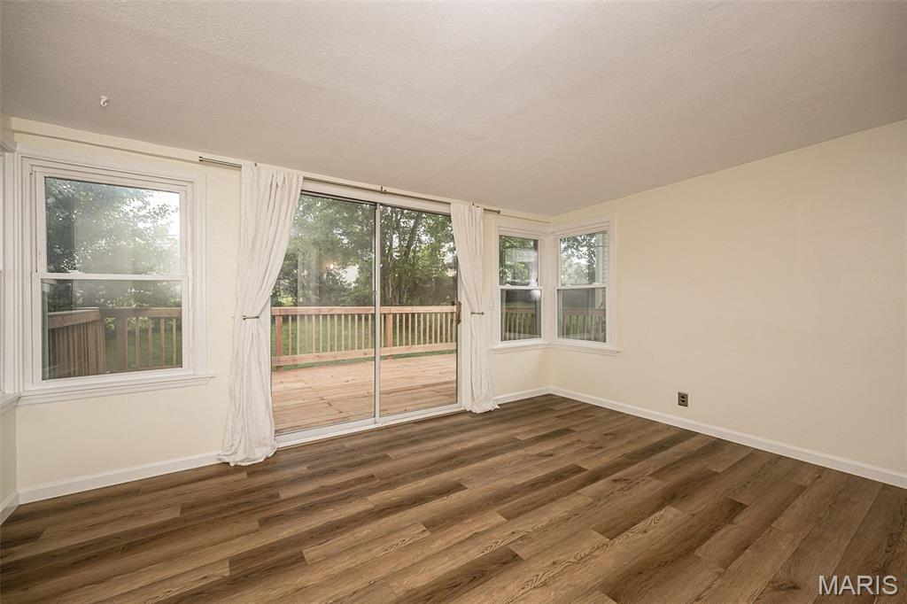 8719 White Avenue Property Photo 16