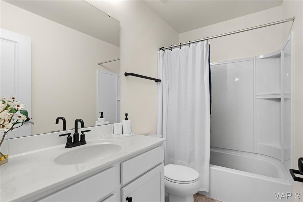 410 Honor Hill Drive Property Photo 20