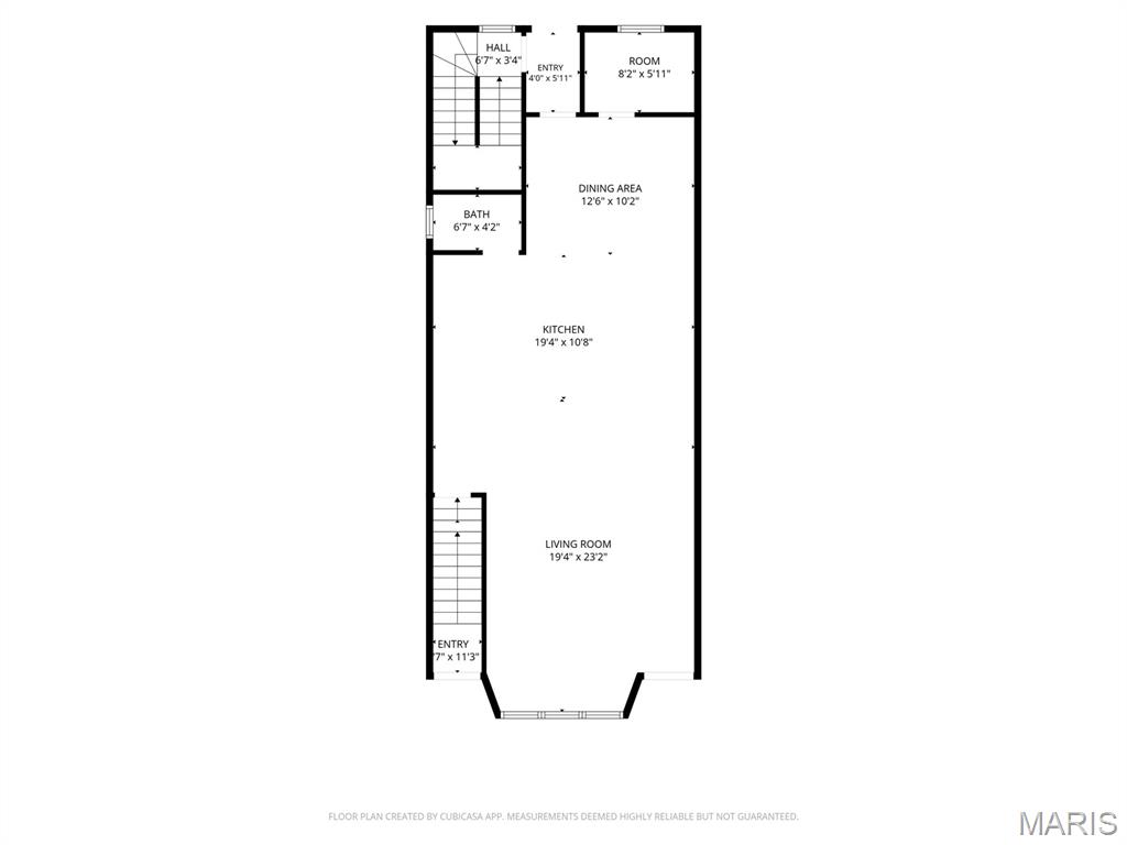 4073 S Grand Boulevard Property Photo 3