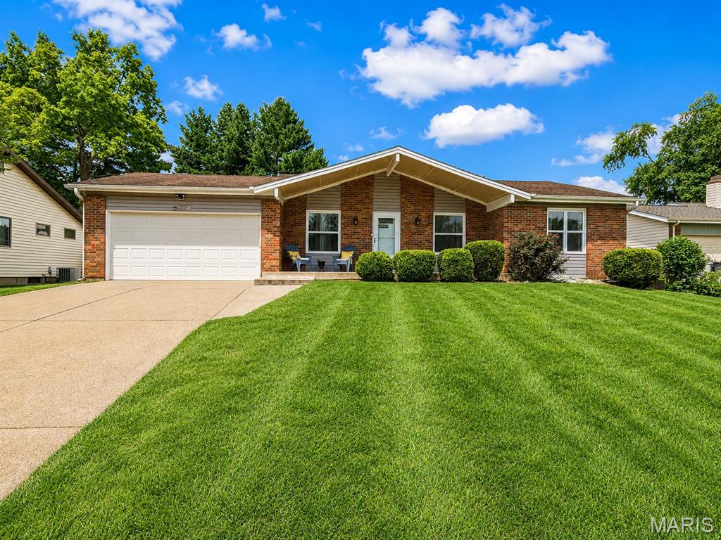 1124 Teson Road Property Photo 1