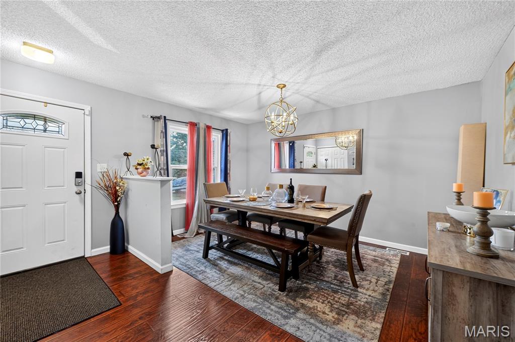 1124 Teson Road Property Photo 3