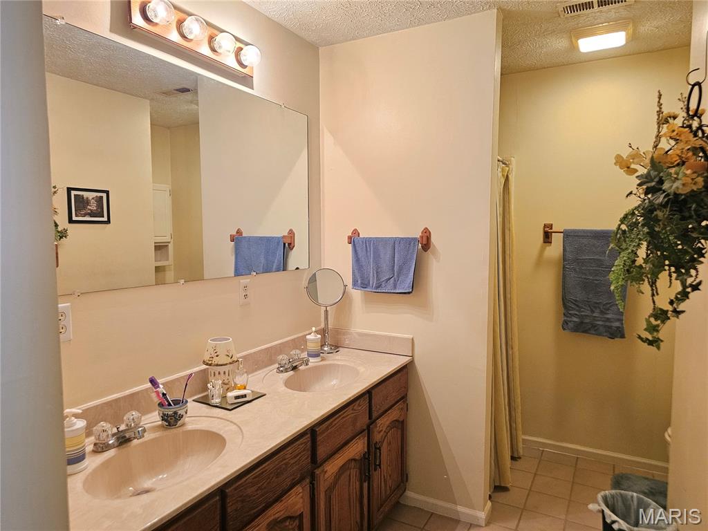 302 Angel Lane Property Photo 34