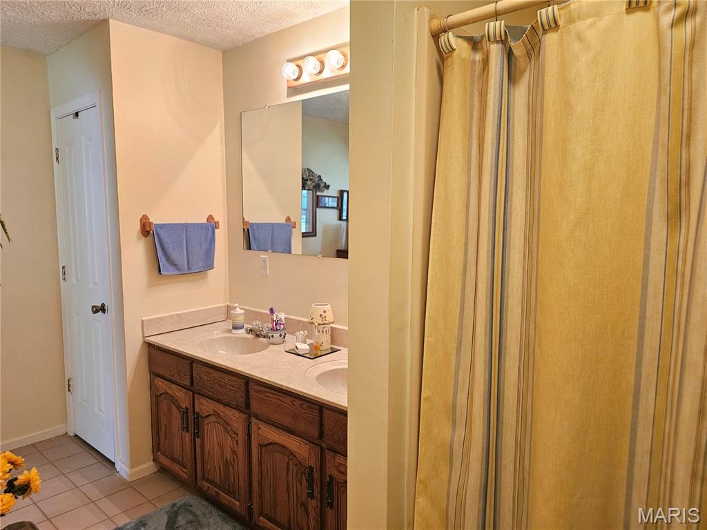302 Angel Lane Property Photo 35
