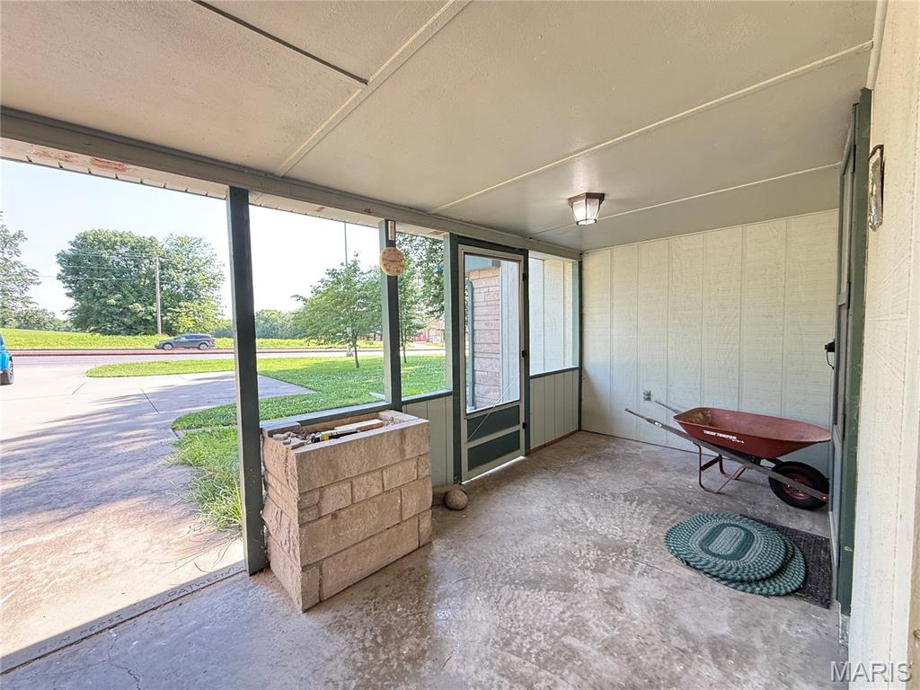 1518 W Jackson Boulevard Property Photo 8