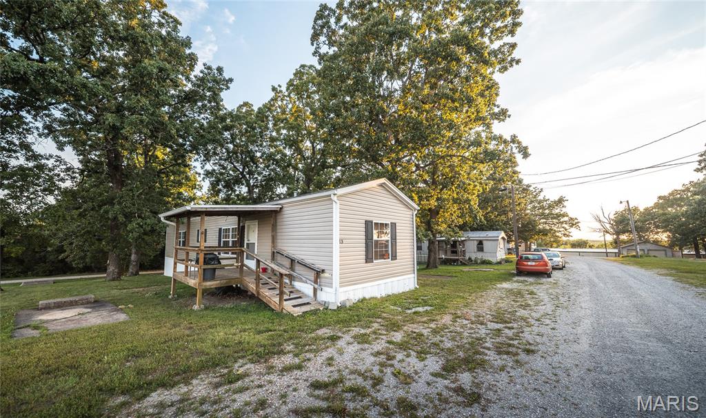 515 Old Route 66 Property Photo 17