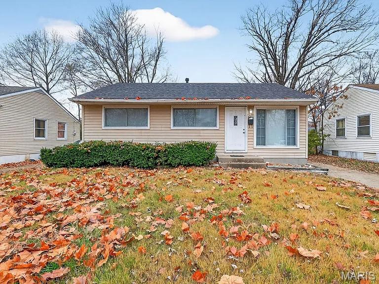 26041432 Property Photo 1