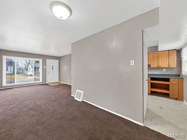 26041432 Property Photo 3